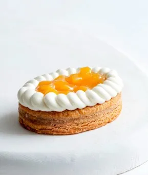 Ilgtspējīga augu izcelsmes mango torte