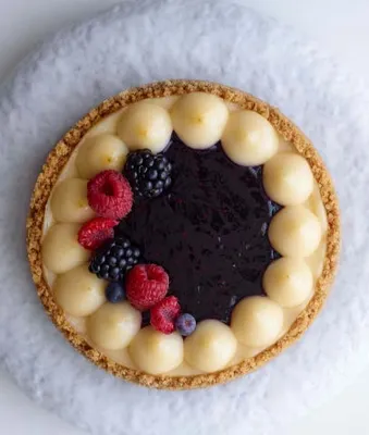 Meža melleņu siera kūka