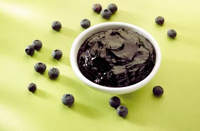 Vivafil Bake-In Wild Blueberry Pieces 30% - Meža Melleņu Pildījums
